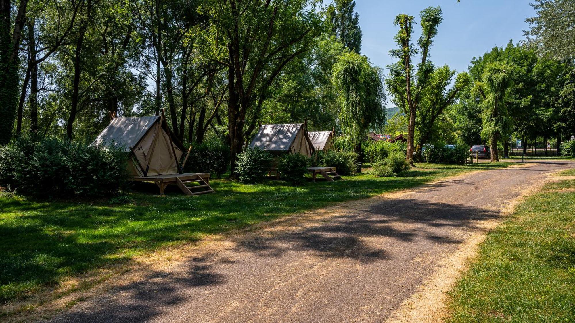 Camping Vesoul Vaivre-et-Montoille Εξωτερικό φωτογραφία